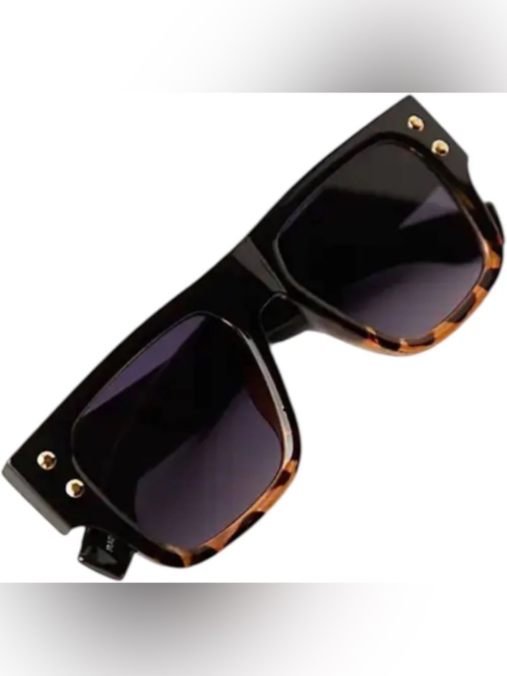 Free People Brisbane Studded Rectangle Sunglasses Tortoise. NWT